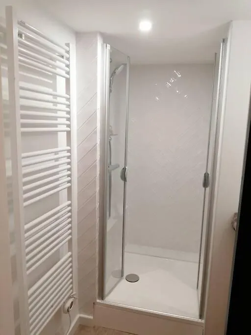 A 300 Metres De Paris 13, Superbe Deux Pieces Neuf Apartment Ivry-sur-Seine 0*,  France